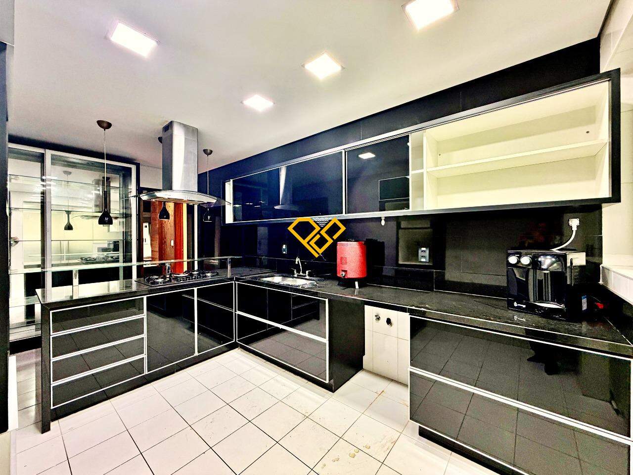 Apartamento para aluguel no Ponta da Praia: Cozinha
