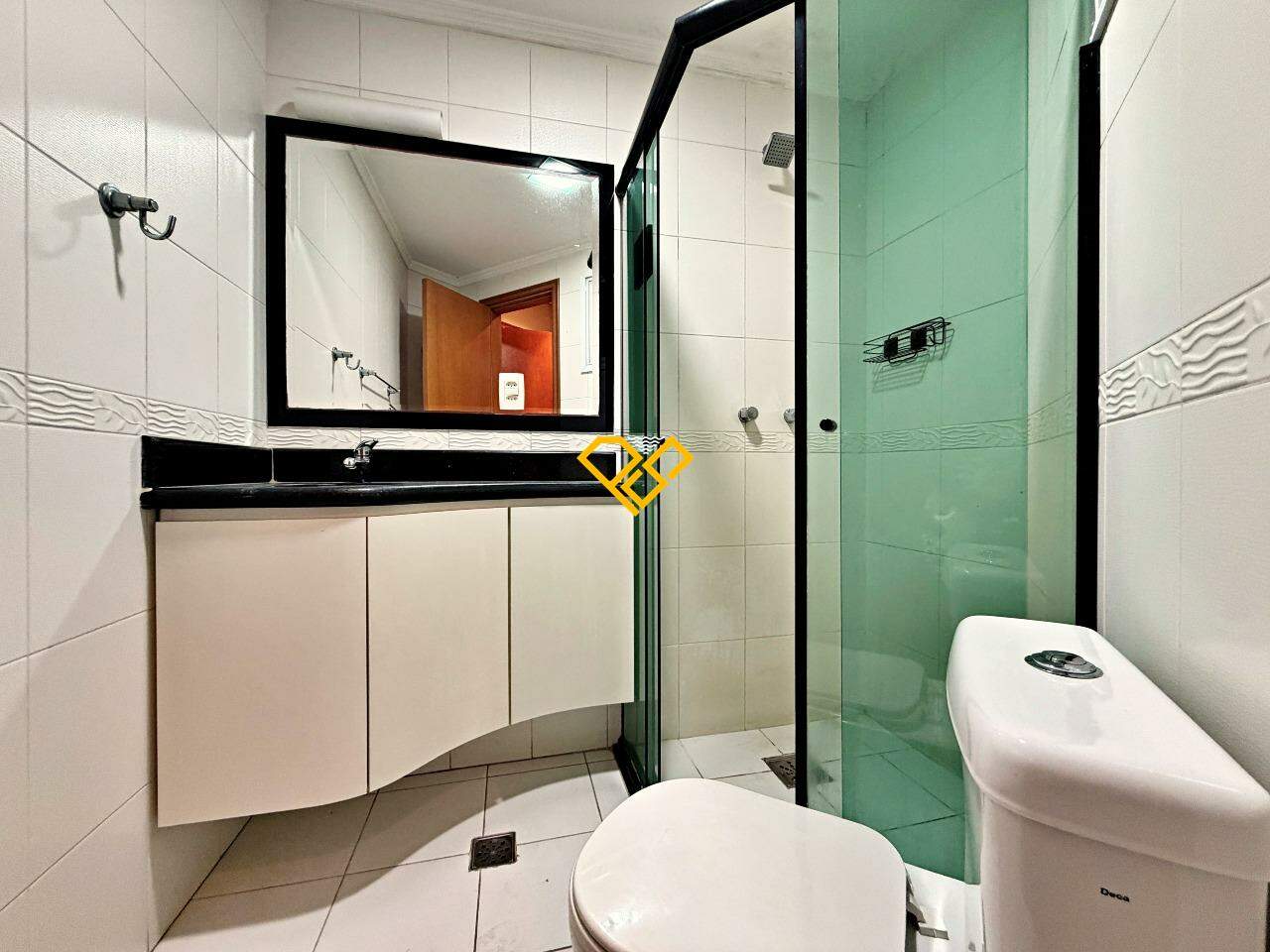 Apartamento para aluguel no Ponta da Praia: Wc suíte 2