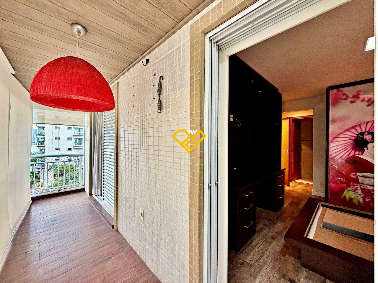 Apartamento para aluguel no Ponta da Praia: Varanda das suítes 2 e 3