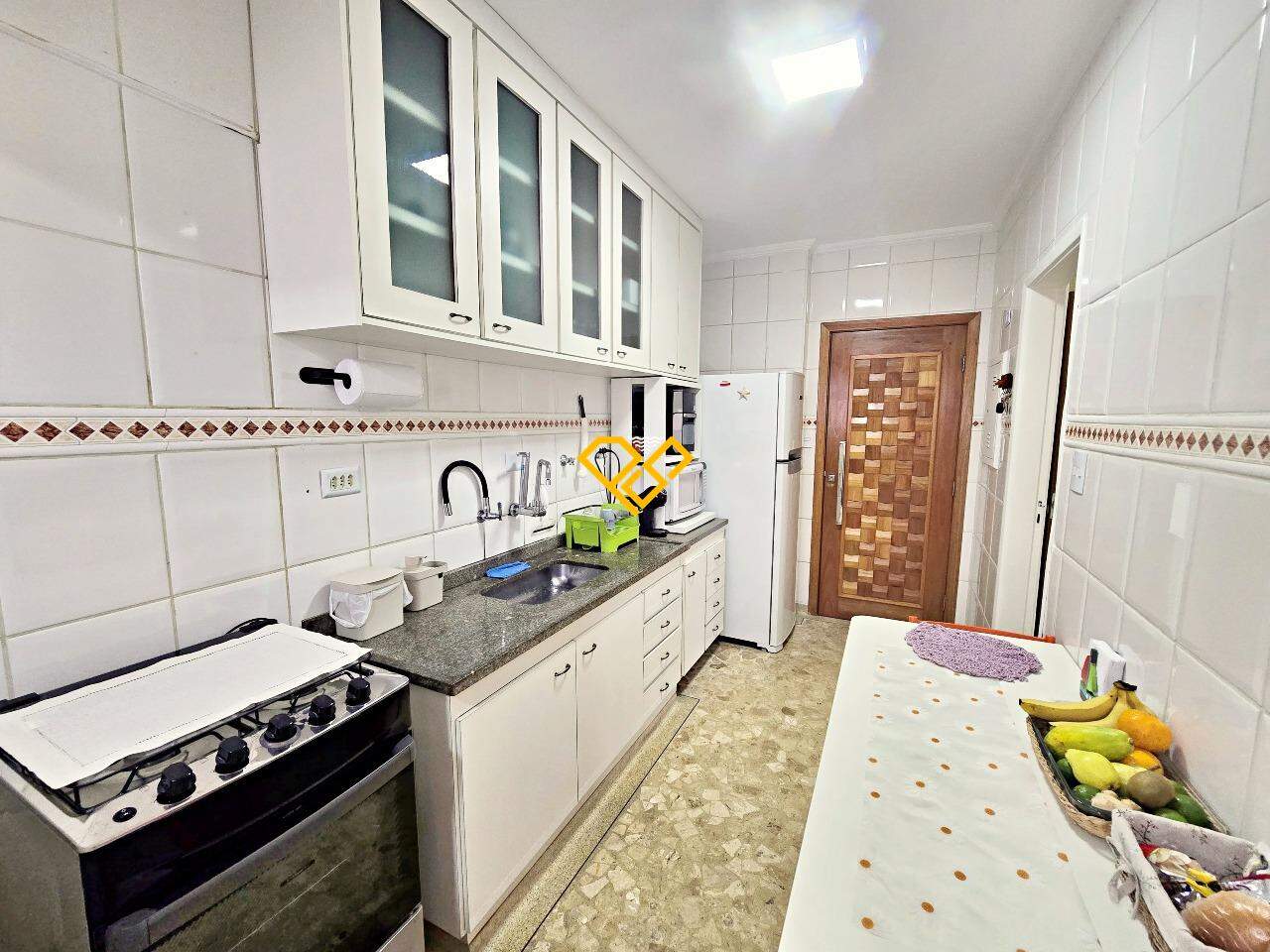 Apartamento à venda no Ponta da Praia: Cozinha