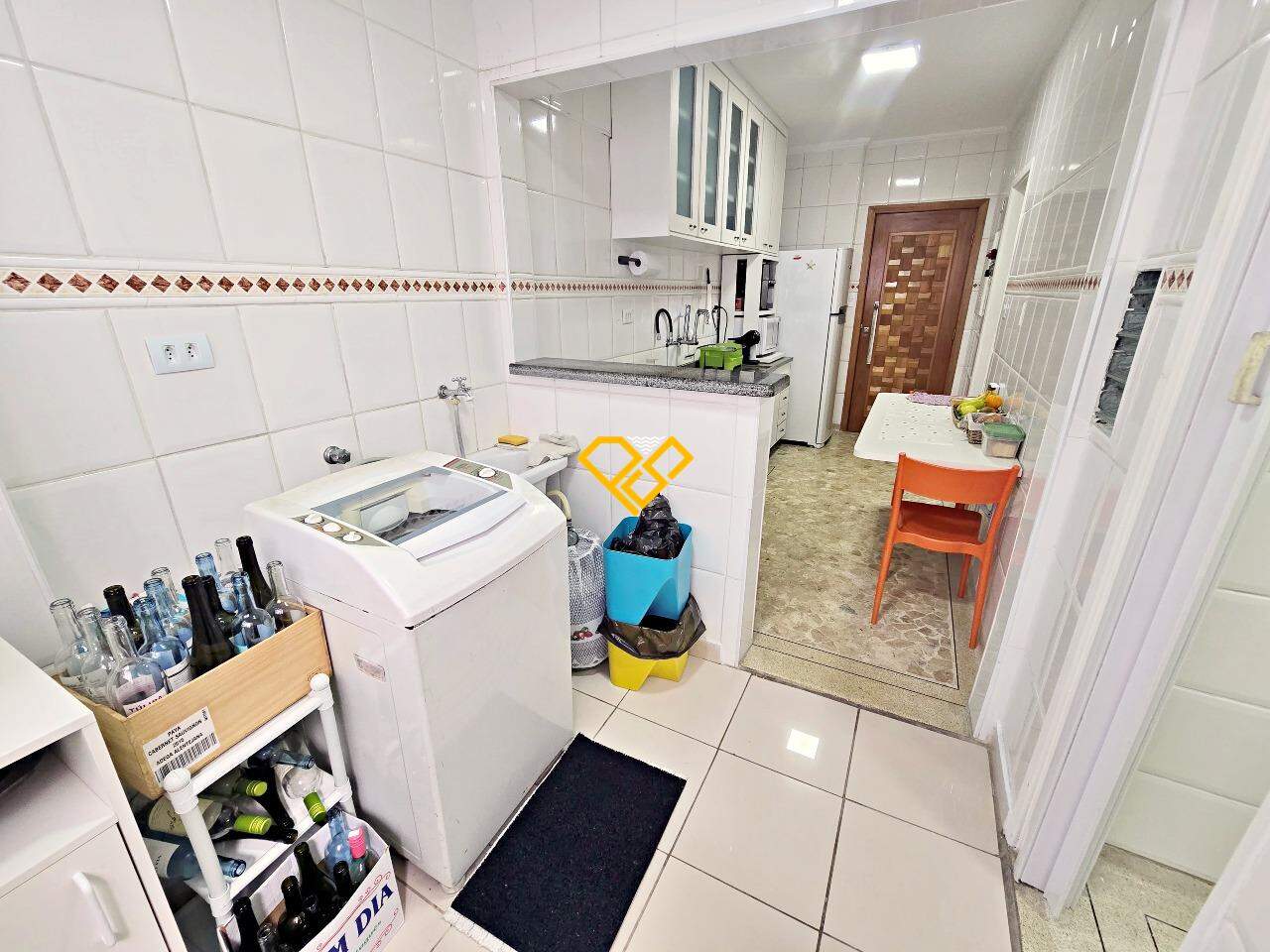 Apartamento à venda no Ponta da Praia: Área de serviço