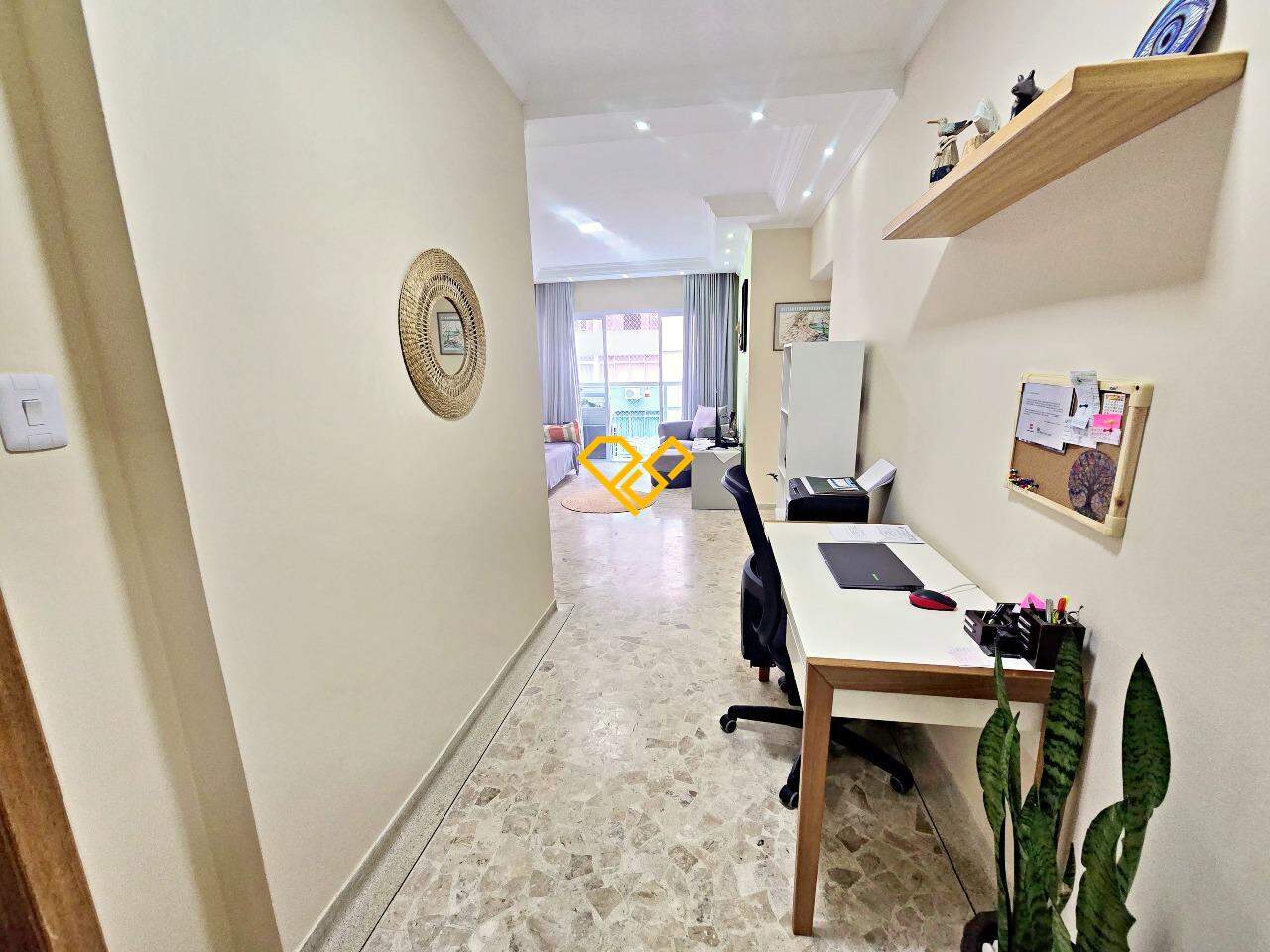 Apartamento à venda no Ponta da Praia: 