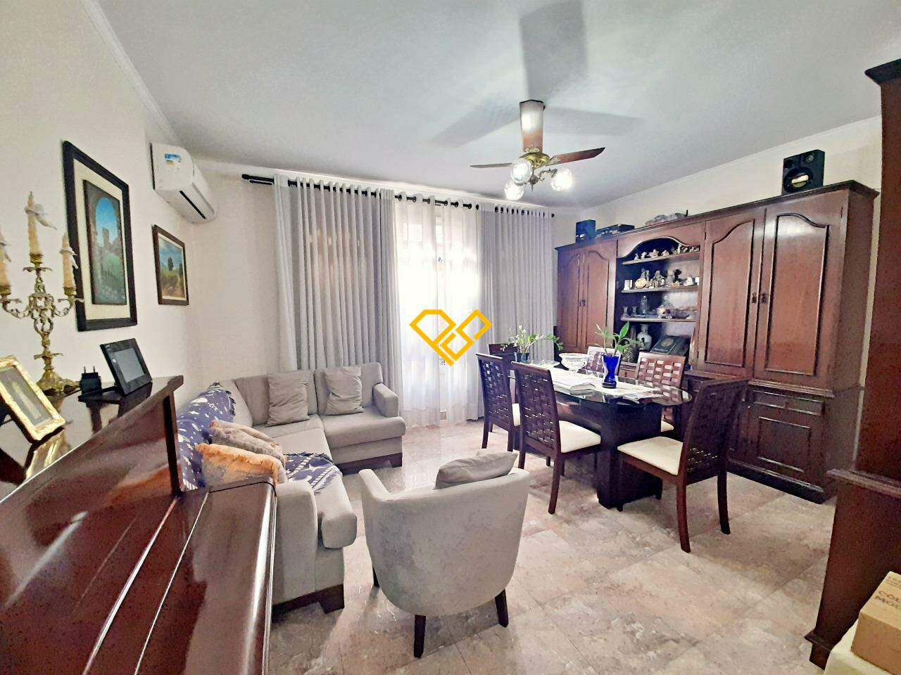Apartamento à venda no Aparecida: Sala