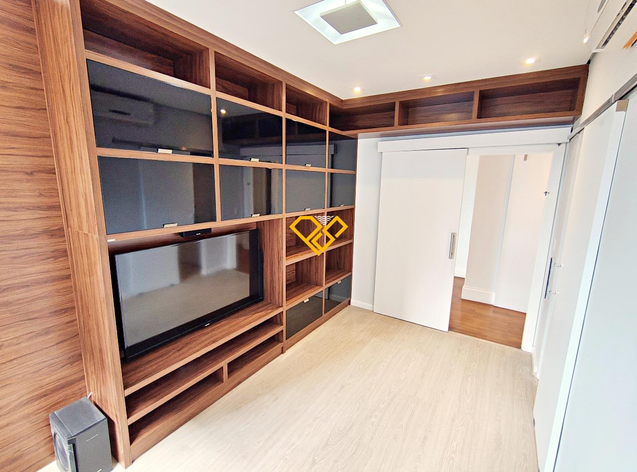 Apartamento para aluguel no Embaré: Dormitório 3 - suíte americana