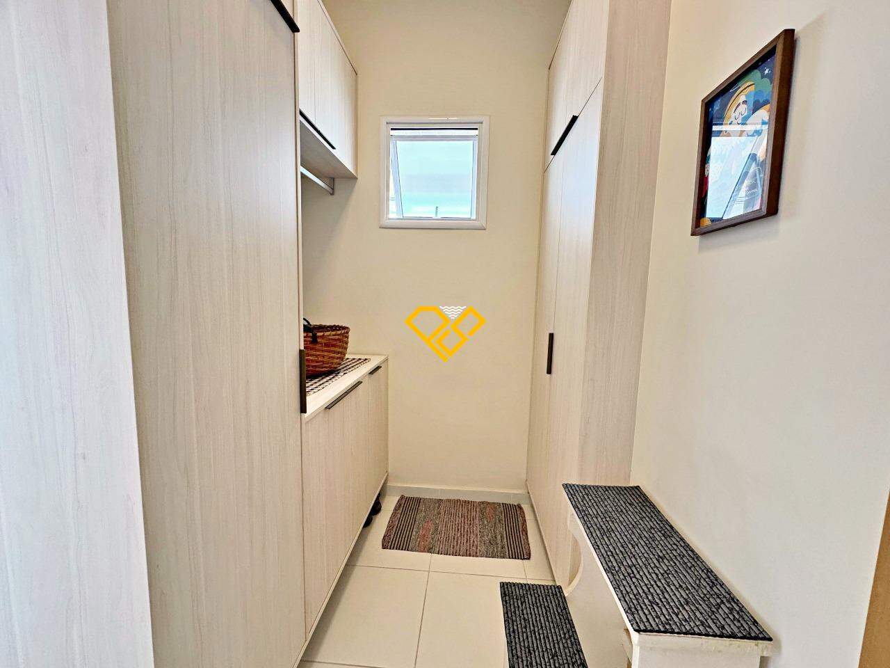 Apartamento à venda no Gonzaga: Dependência