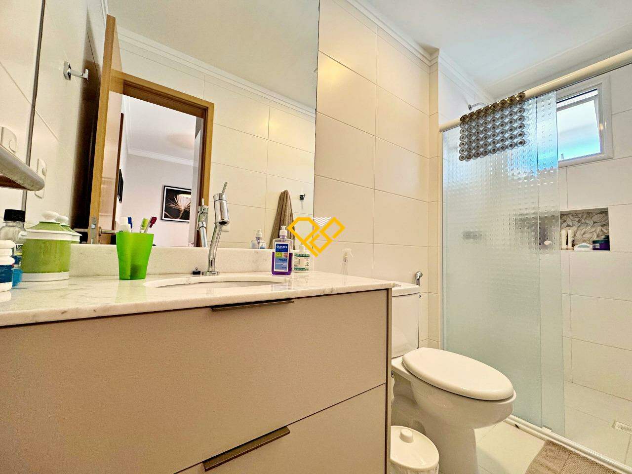 Apartamento à venda no Gonzaga: Wc suíte 