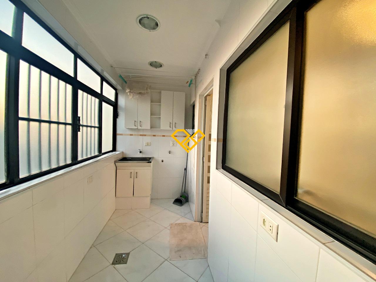 Apartamento para aluguel no Boqueirão: Área de serviço