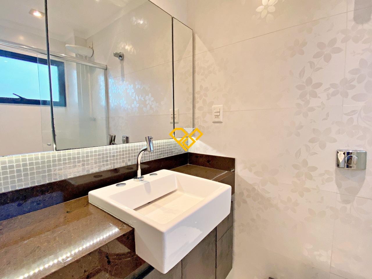 Apartamento para aluguel no Boqueirão: Wc suíte 1