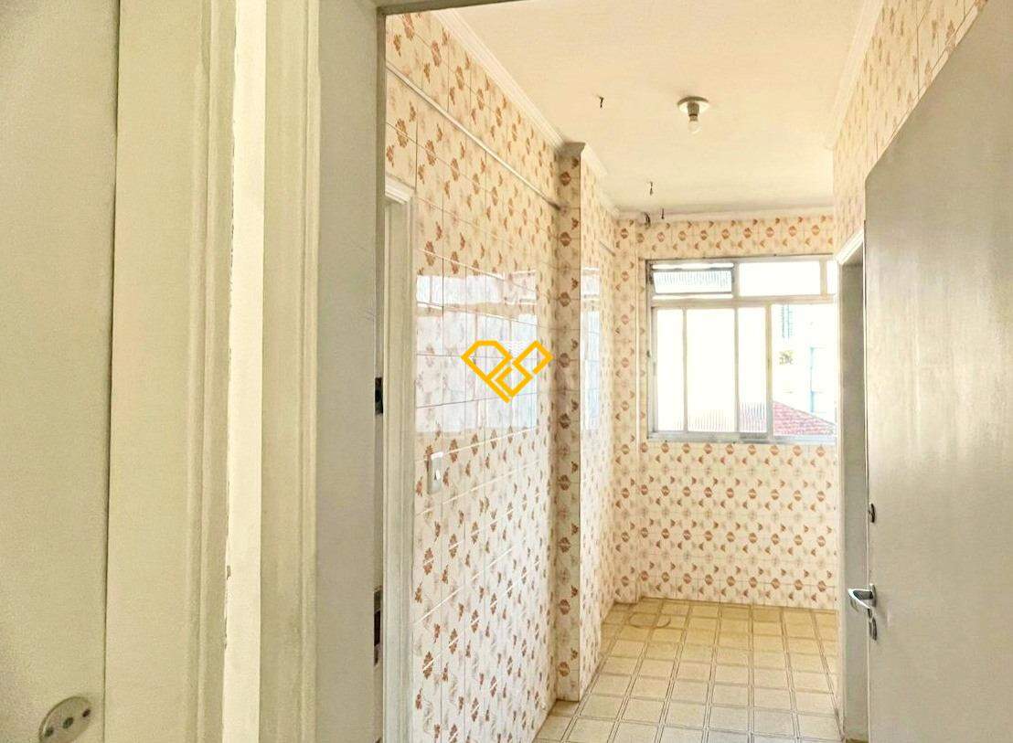 Apartamento à venda no Ponta da Praia: Dependência