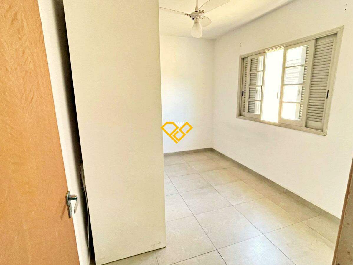 Apartamento à venda no Ponta da Praia: Dormitório 2