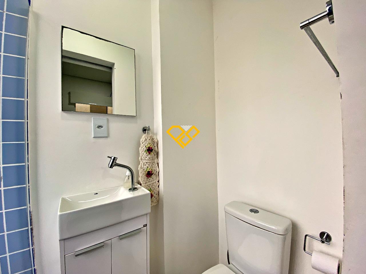 Apartamento à venda no Boqueirão: Wc de serviço