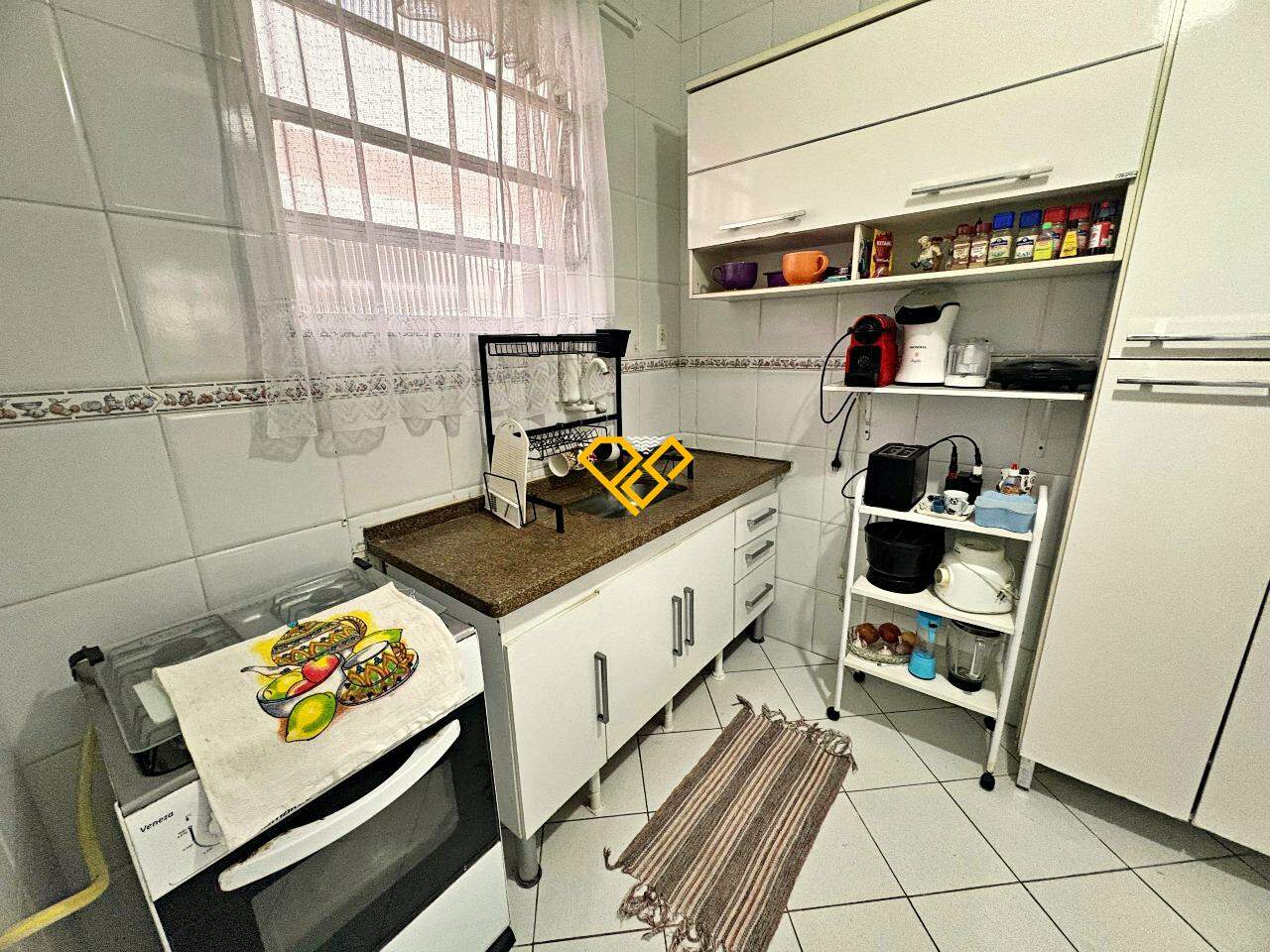 Apartamento à venda no Embaré: Cozinha