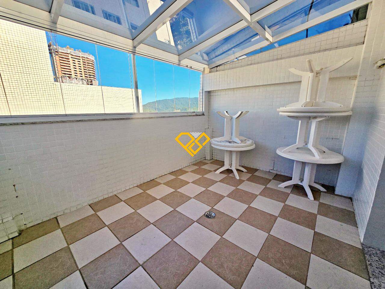 Apartamento à venda no Ponta da Praia: Lazer - Salão de festas