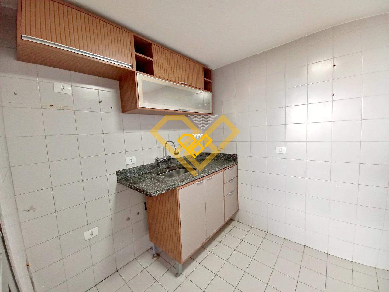 Cobertura à venda no Vila Mathias: COZINHA