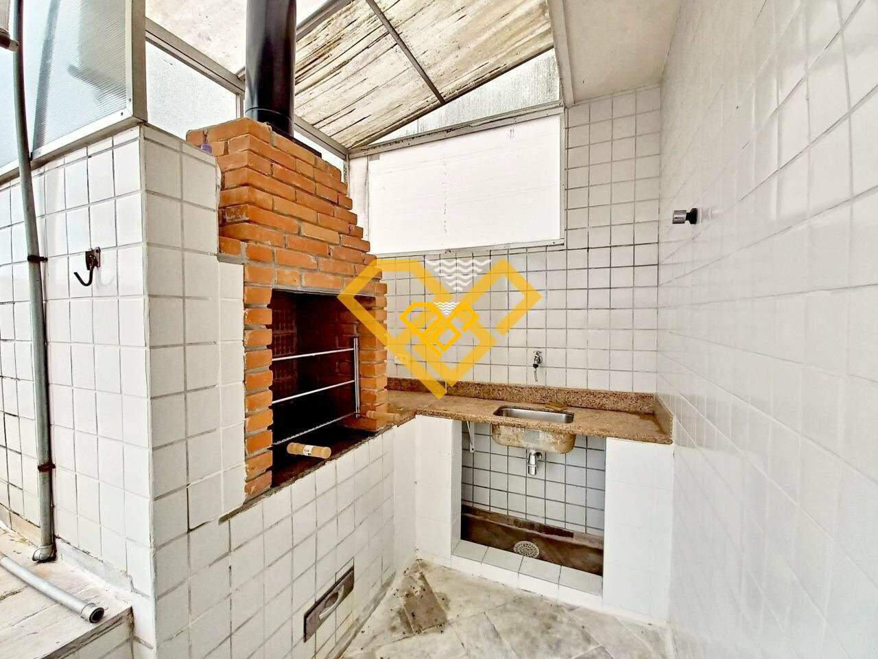 Cobertura à venda no Vila Mathias: LAZER