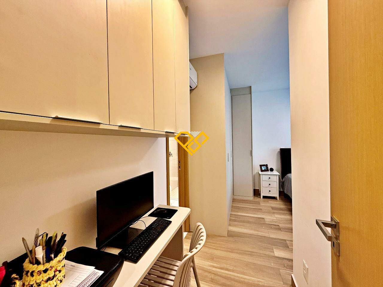 Apartamento à venda no Aparecida: Dormitório 1 - suíte