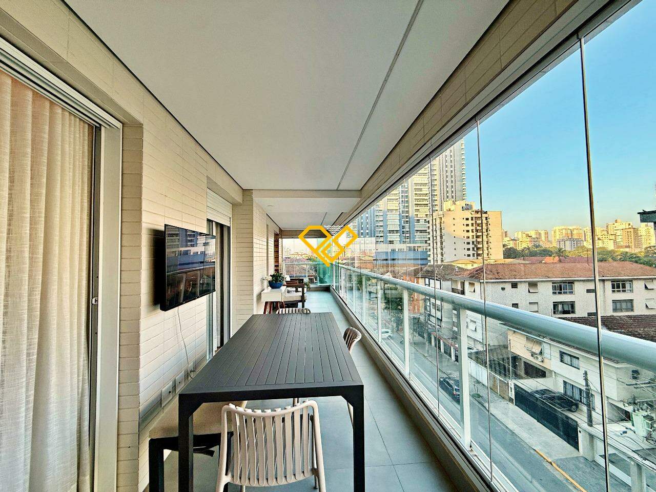 Apartamento à venda no Aparecida: Varanda