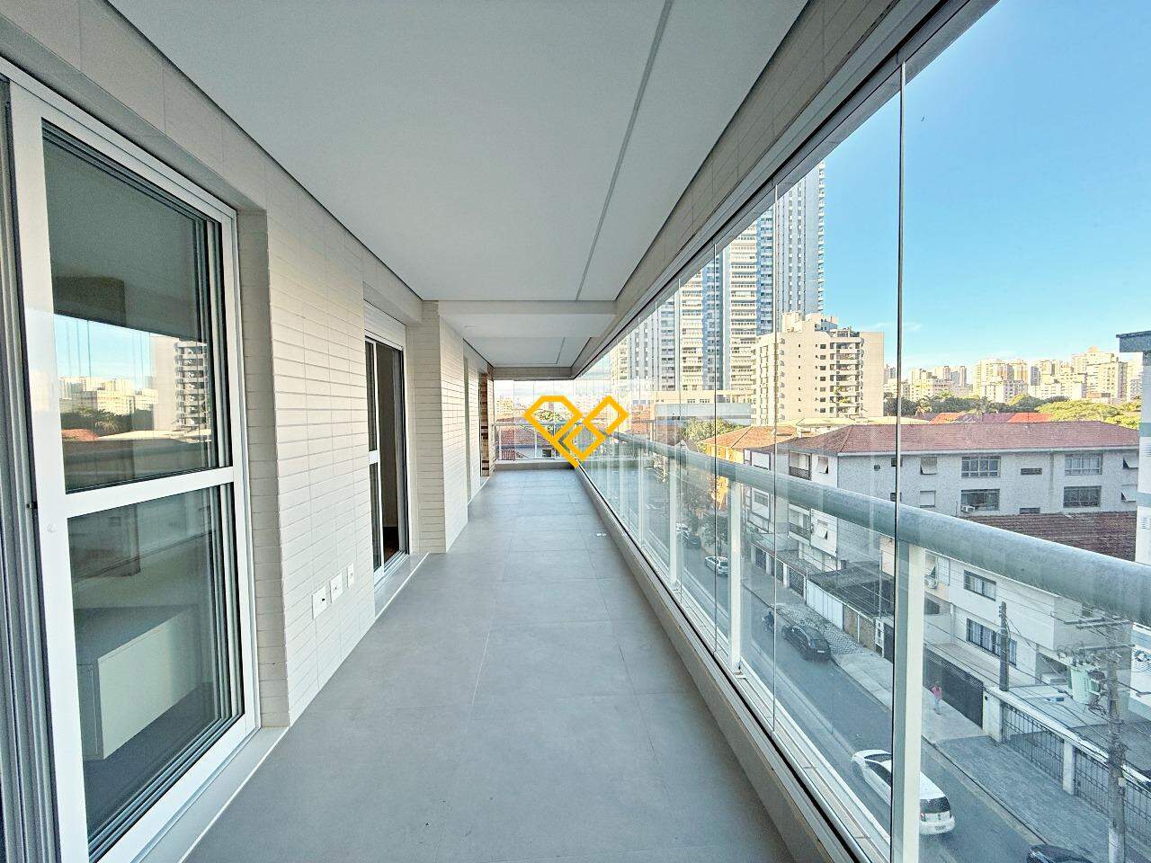 Apartamento à venda no Aparecida: Varanda
