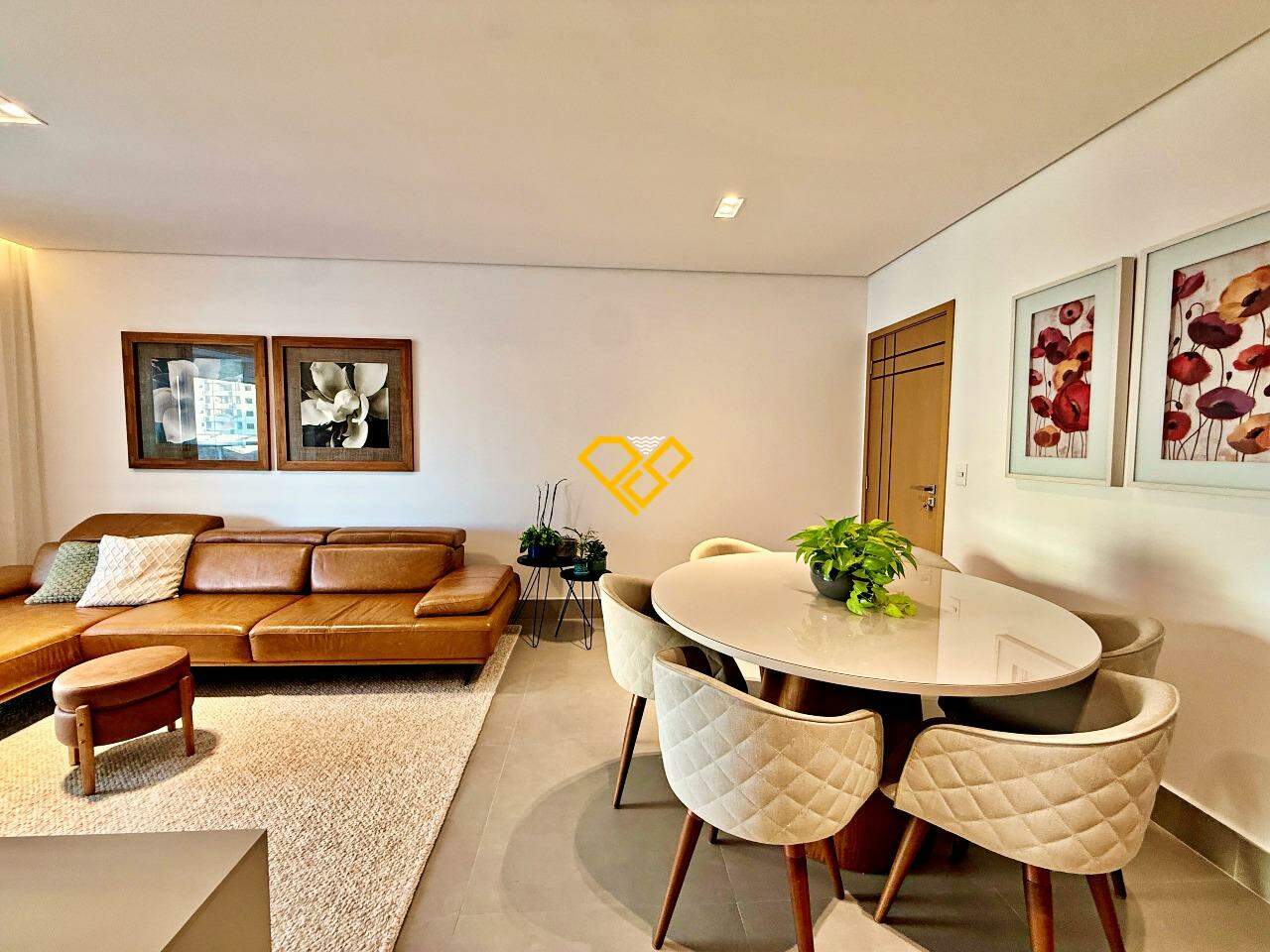 Apartamento à venda no Aparecida: Sala