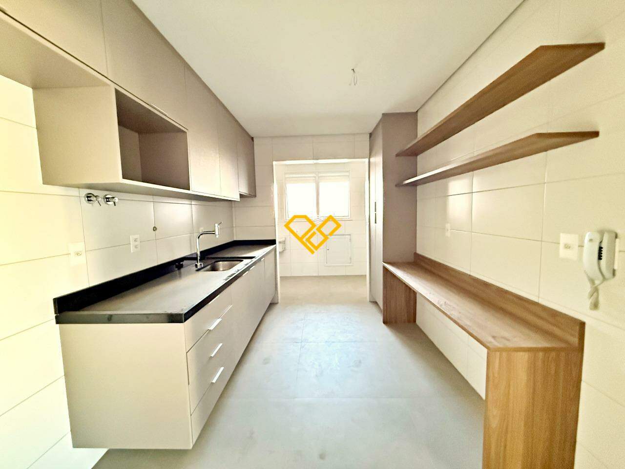 Apartamento à venda no Aparecida: Cozinha