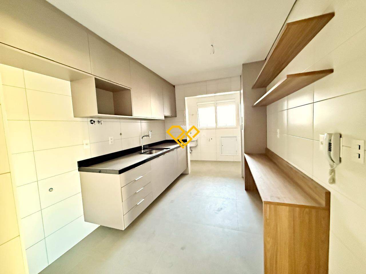 Apartamento à venda no Aparecida: Cozinha