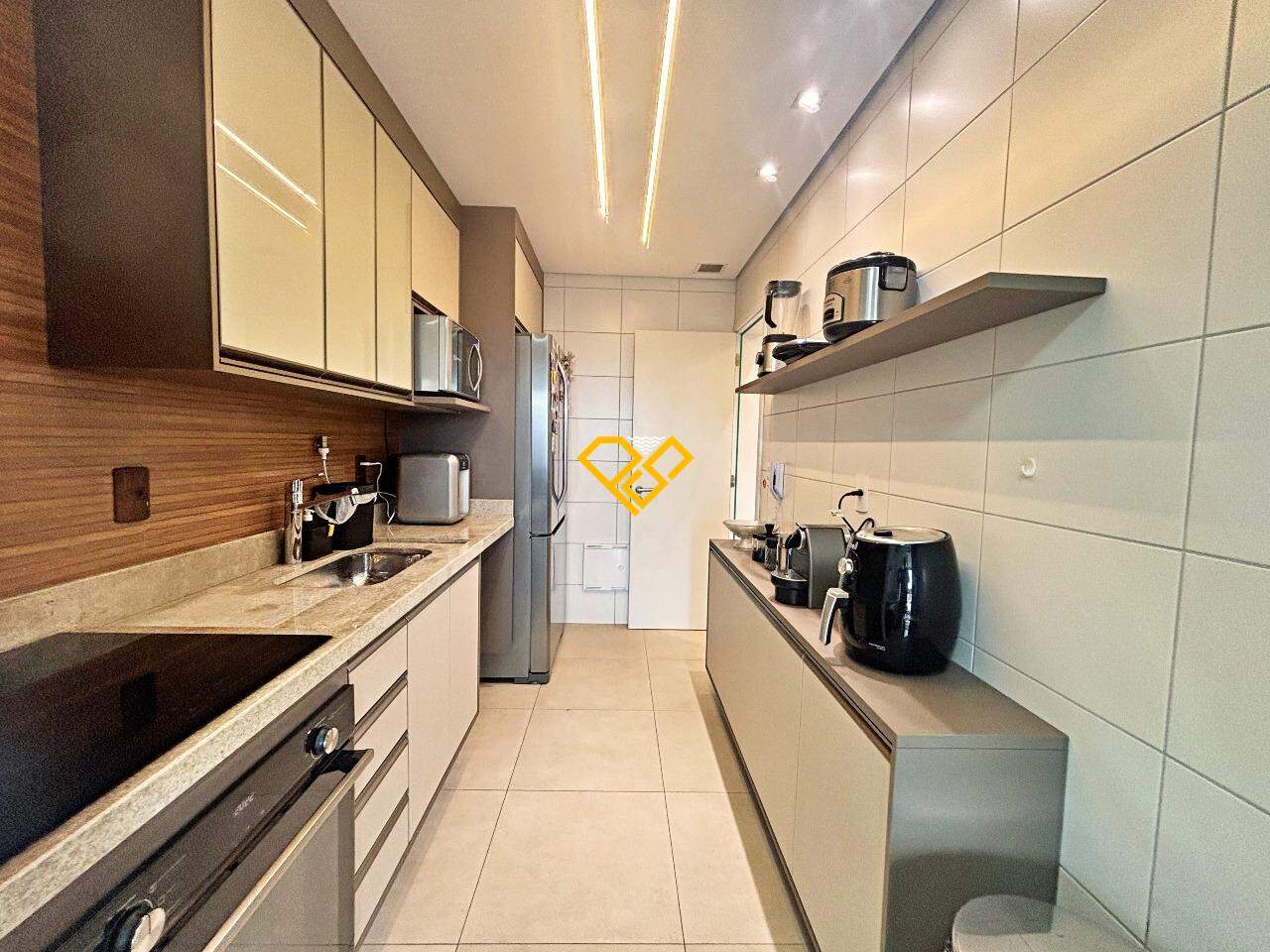 Apartamento à venda no Embaré: Cozinha