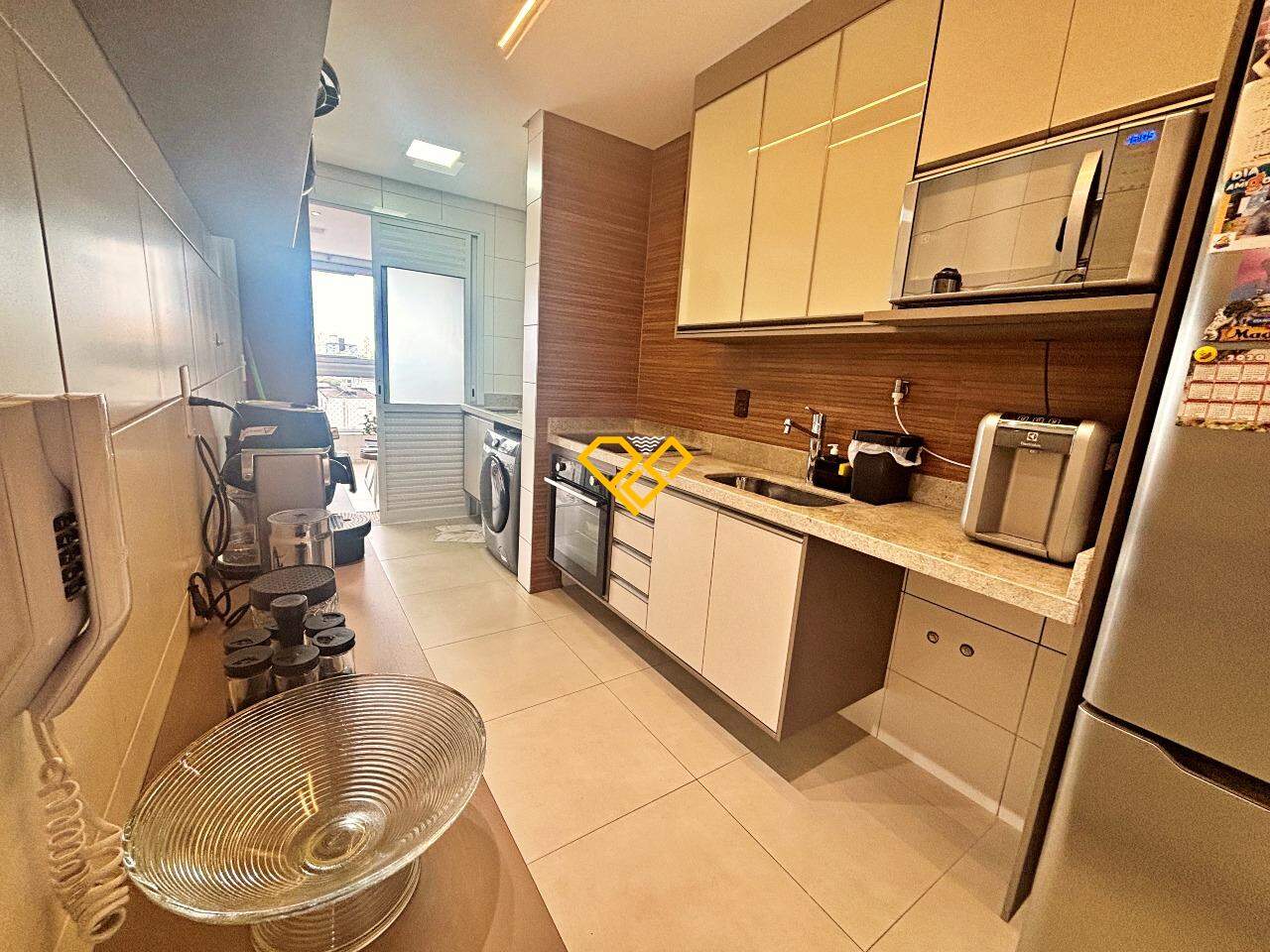 Apartamento à venda no Embaré: Cozinha