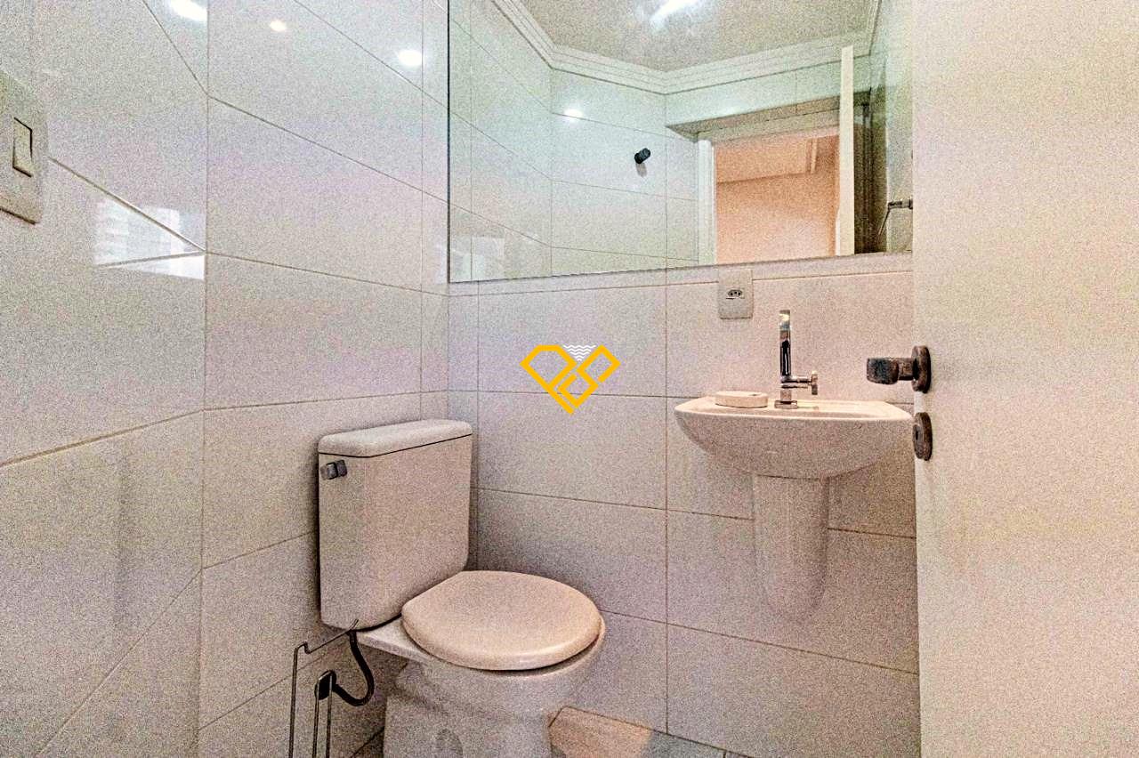 Apartamento à venda no Pompéia: Lavabo