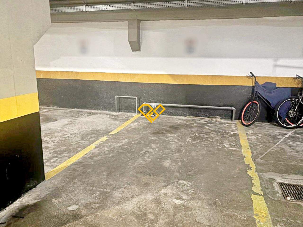 Apartamento à venda no Aparecida: Garagem