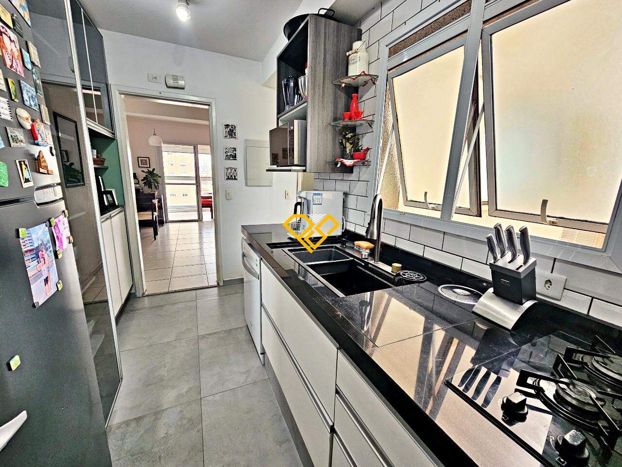 Apartamento à venda no Ponta da Praia: Cozinha