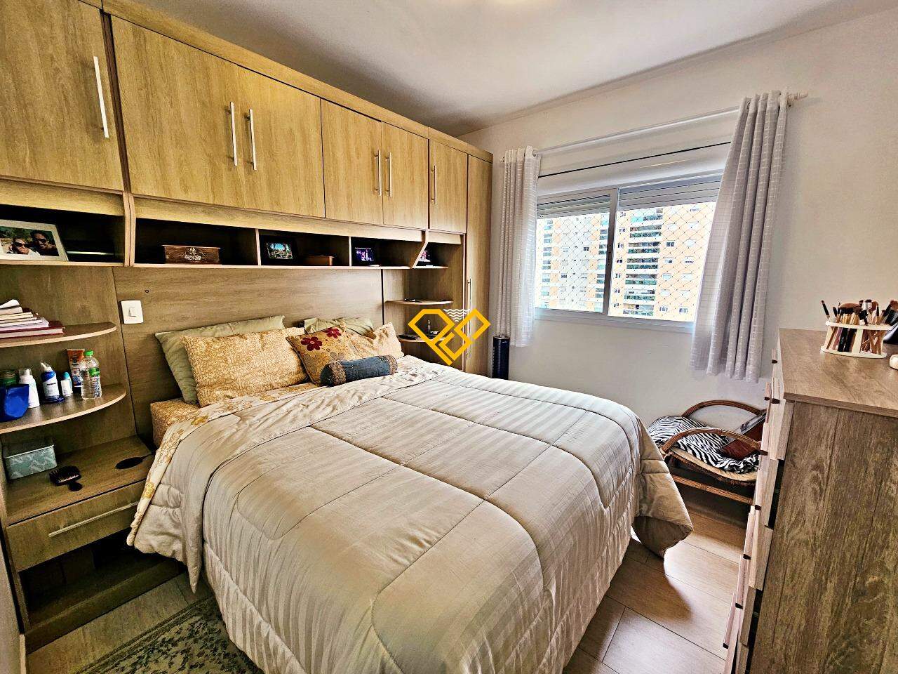 Apartamento à venda no Ponta da Praia: Dormitório 1 - suíte