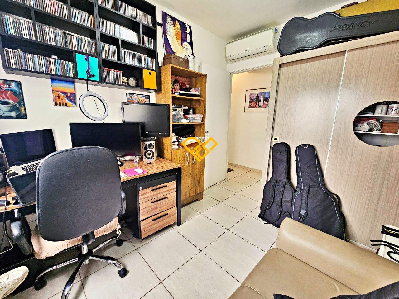 Apartamento à venda no Ponta da Praia: Dormitório 3