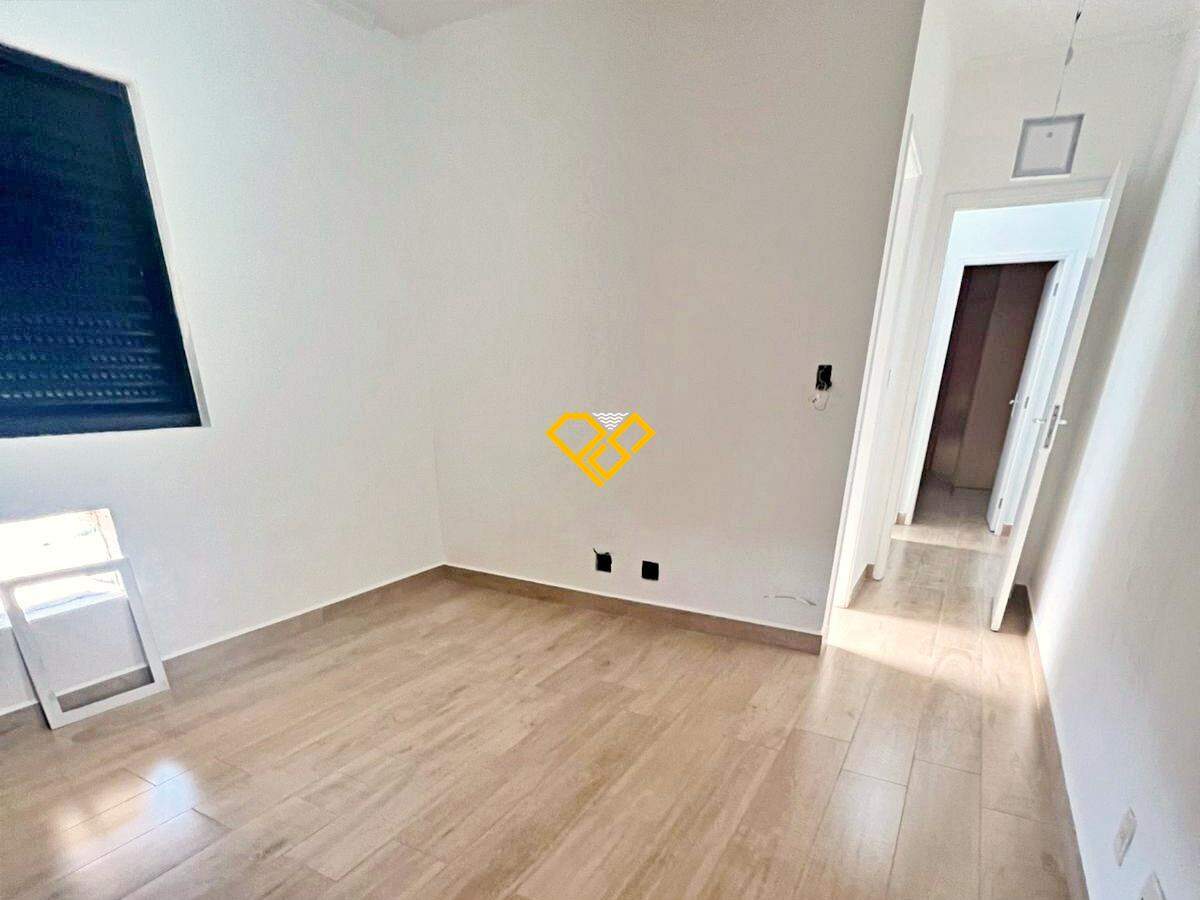 Apartamento à venda no Ponta da Praia: Dormitório 1 - suíte