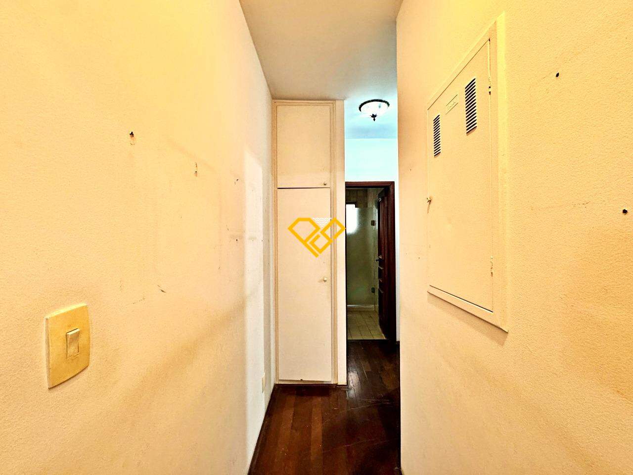 Apartamento à venda no Boqueirão: Corredor
