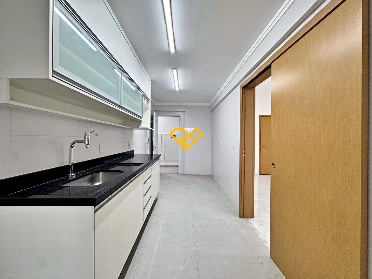 Apartamento para aluguel no Gonzaga: Cozinha