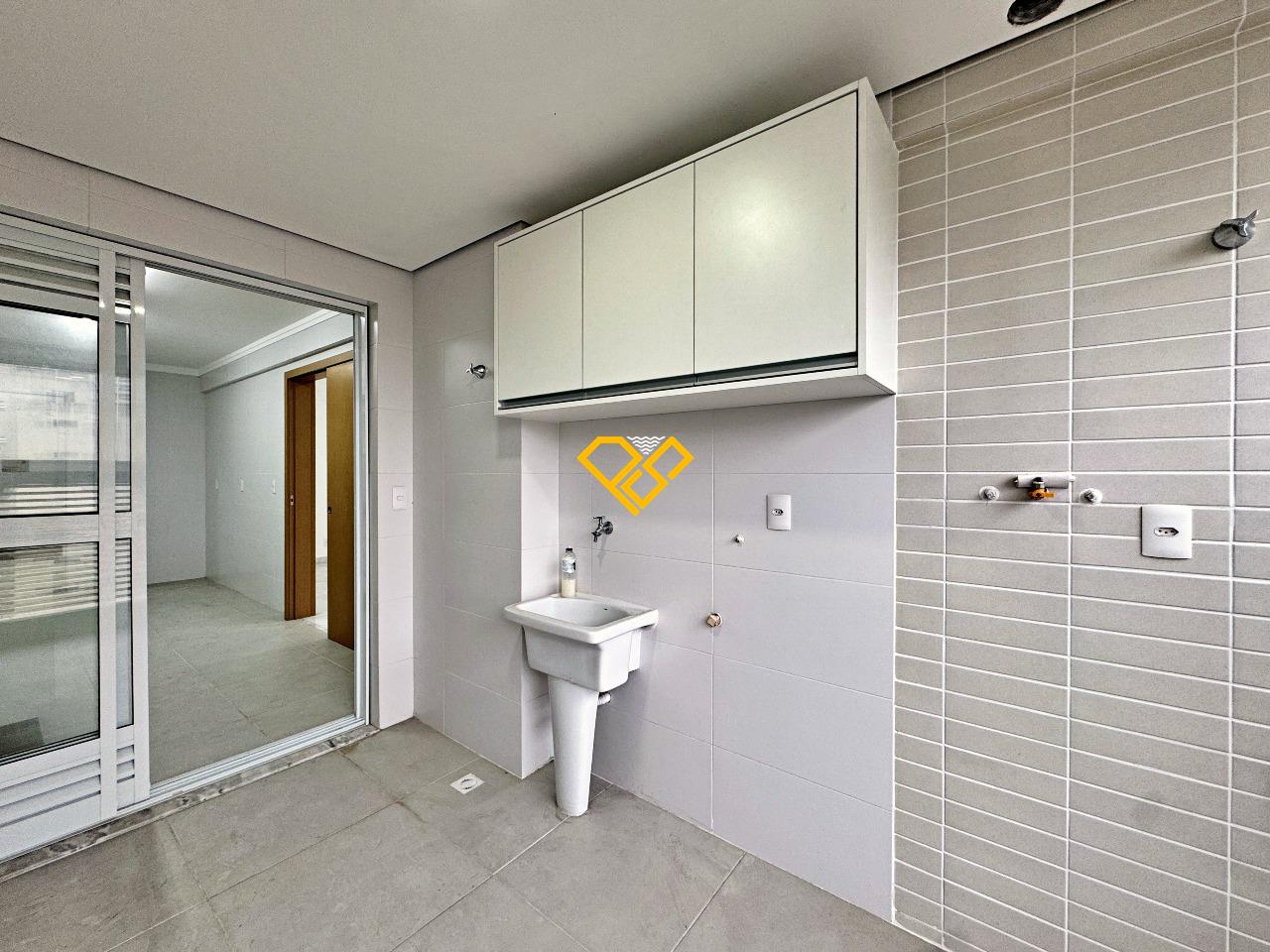 Apartamento para aluguel no Gonzaga: Área de serviço