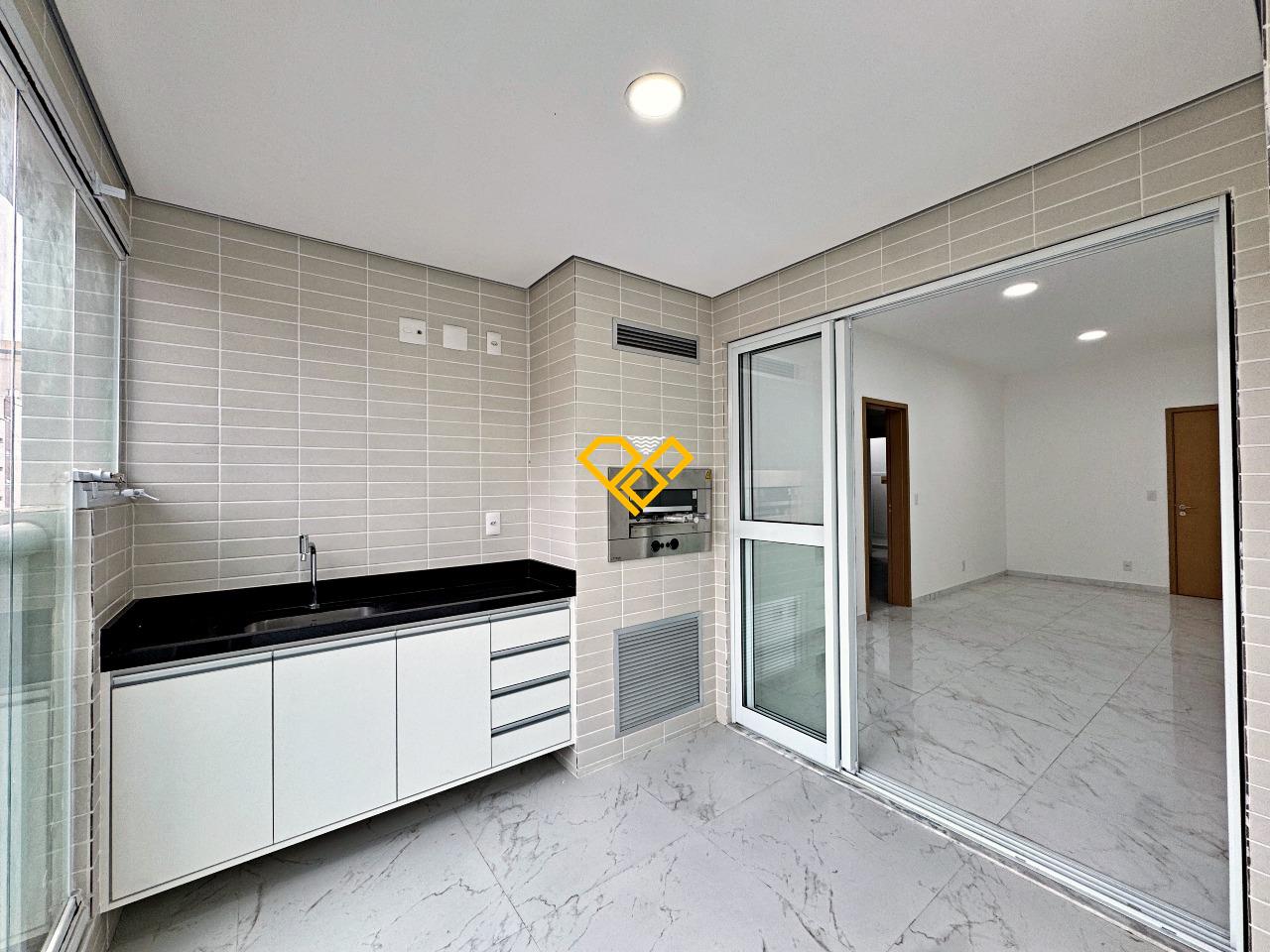 Apartamento para aluguel no Gonzaga: Varanda com churrasqueira