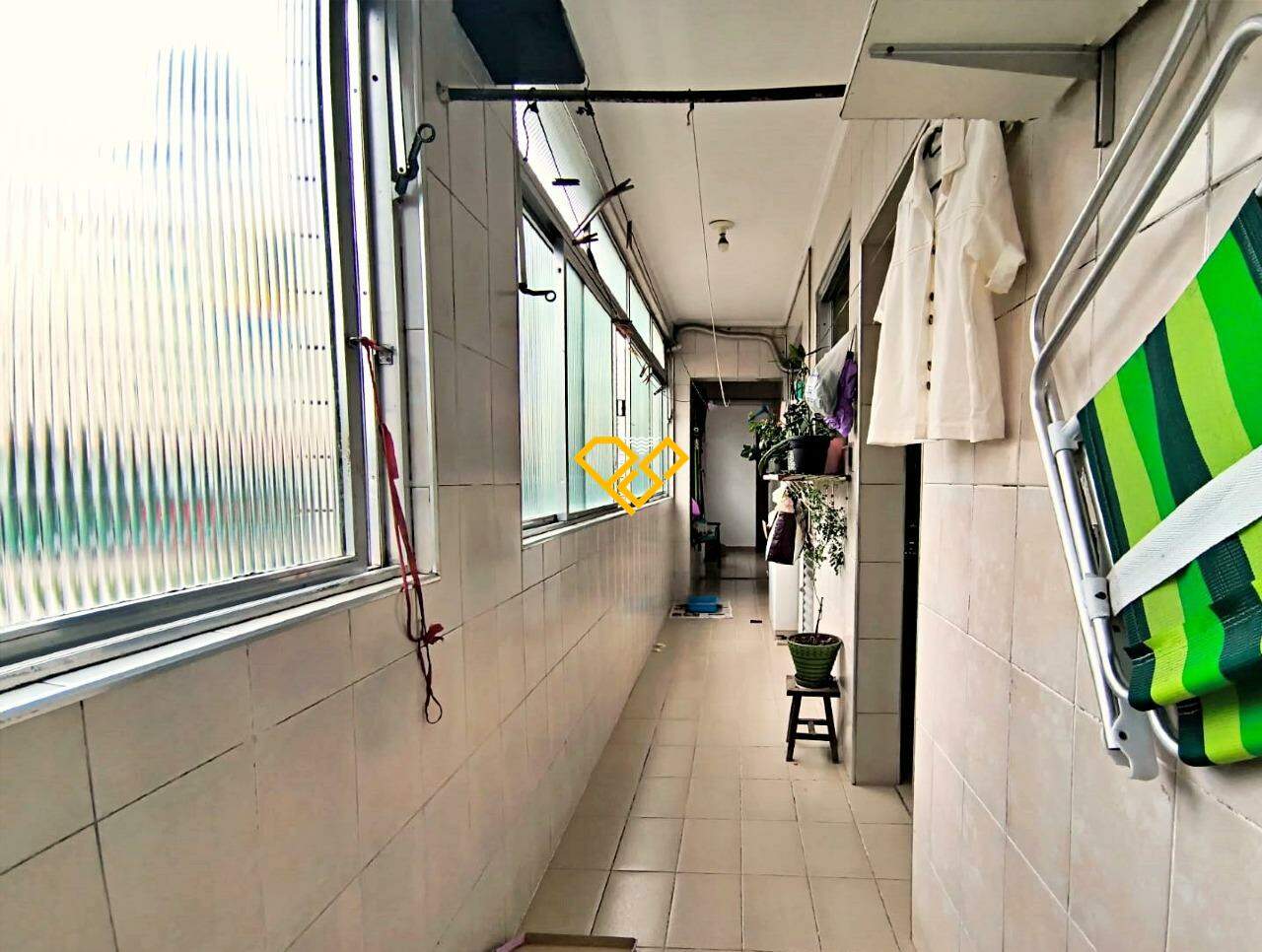 Apartamento à venda no Gonzaga: Área de serviço