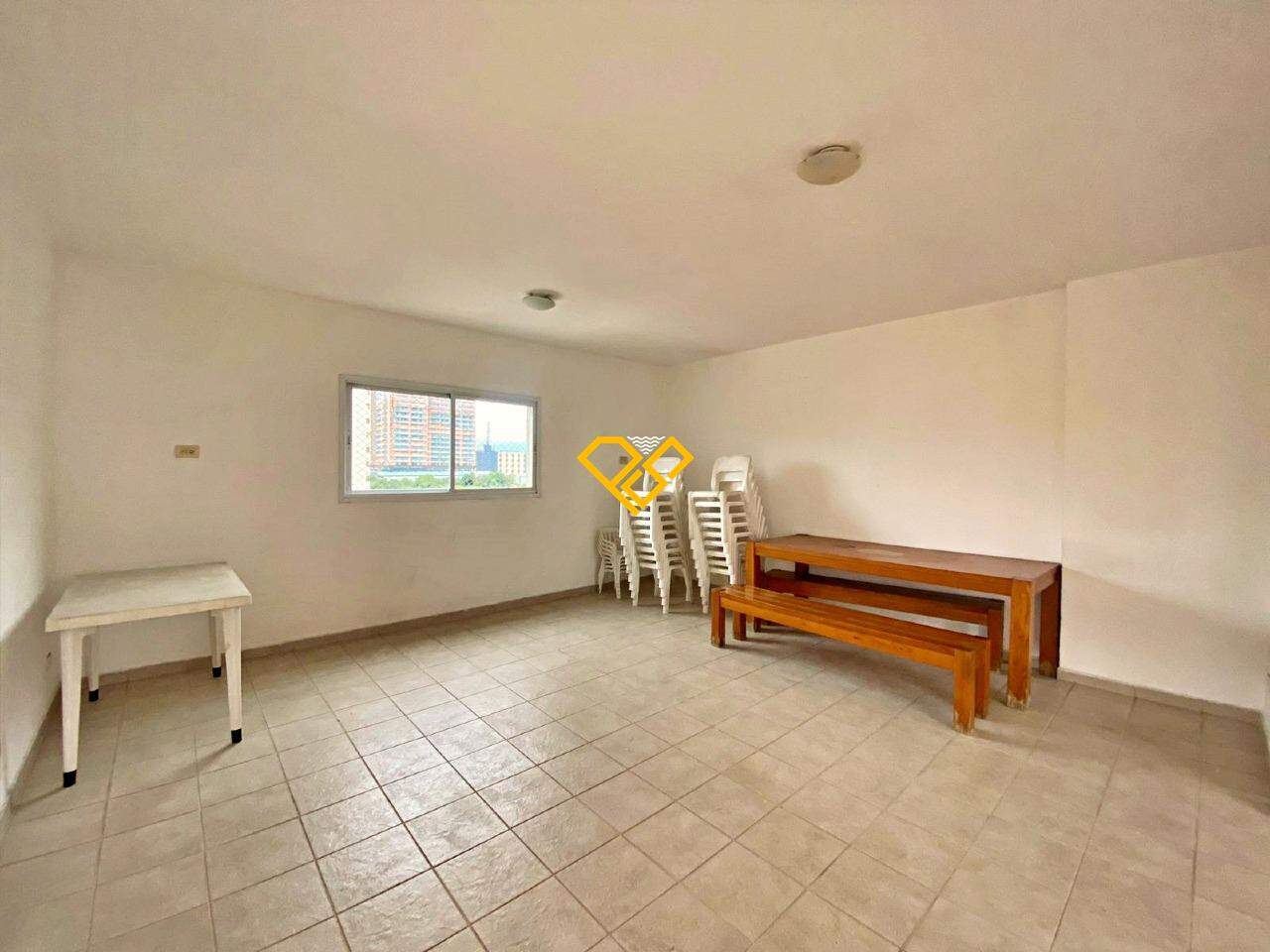 Apartamento à venda no Gonzaga: Lazer - salão de festas