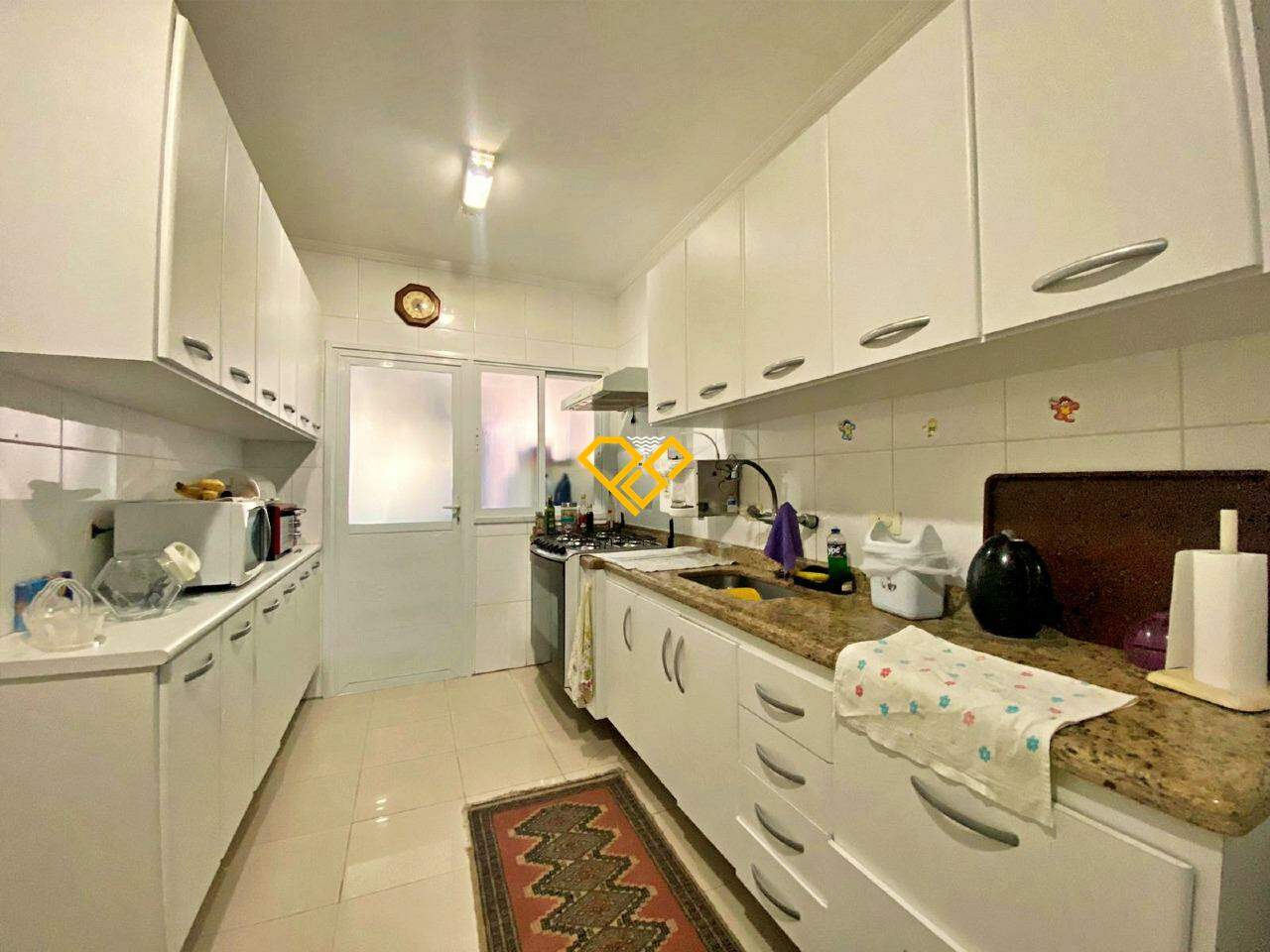 Apartamento à venda no Gonzaga: Cozinha