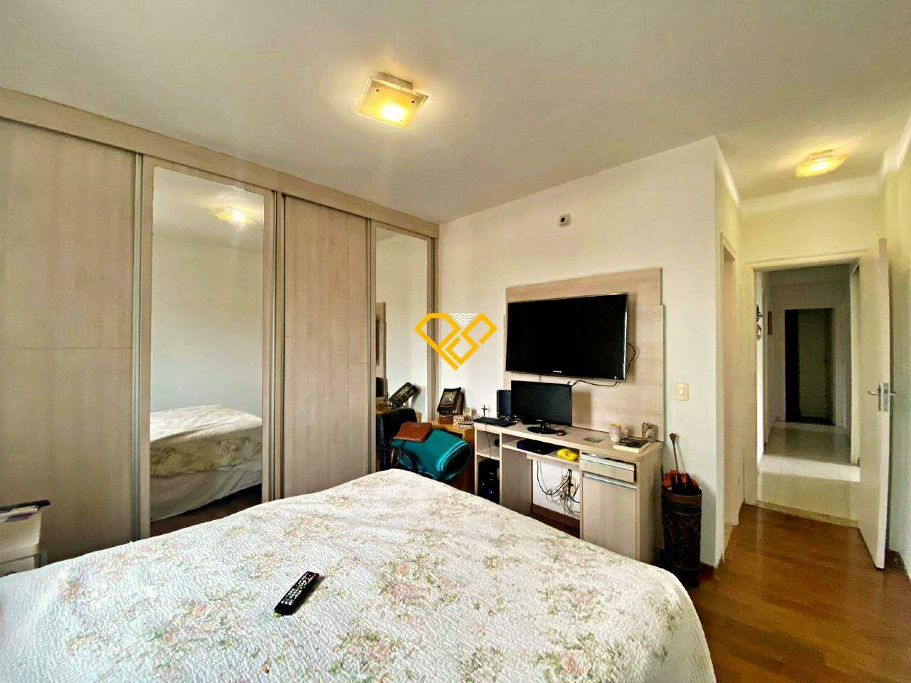 Apartamento à venda no Gonzaga: Dormitório 1 - suíte