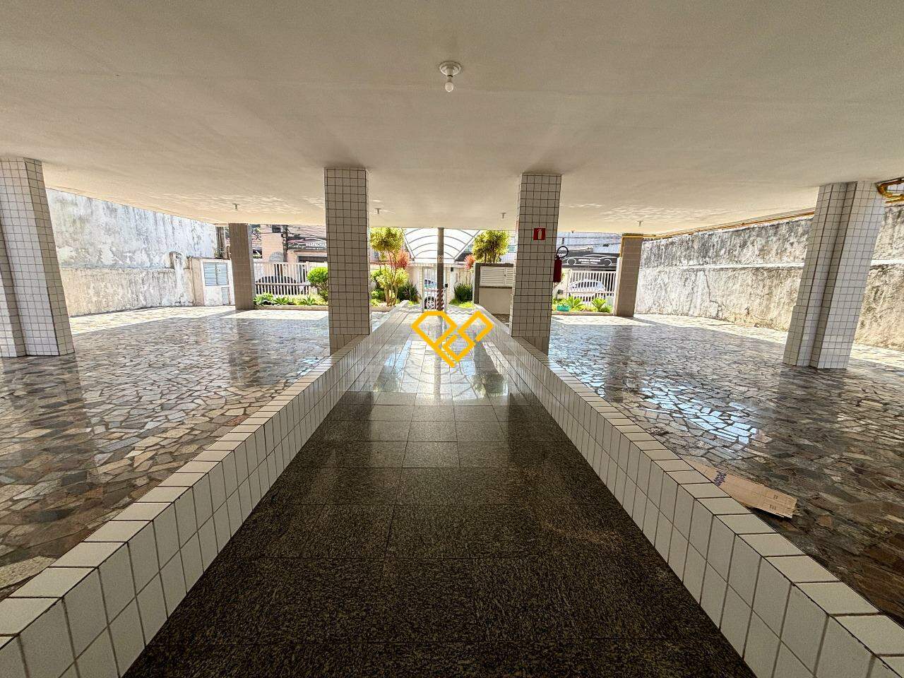 Apartamento à venda no Marapé: Entrada social