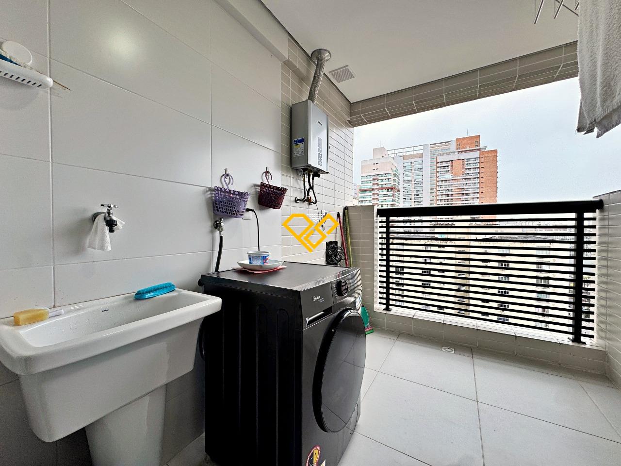 Apartamento à venda no Gonzaga: Área de serviço