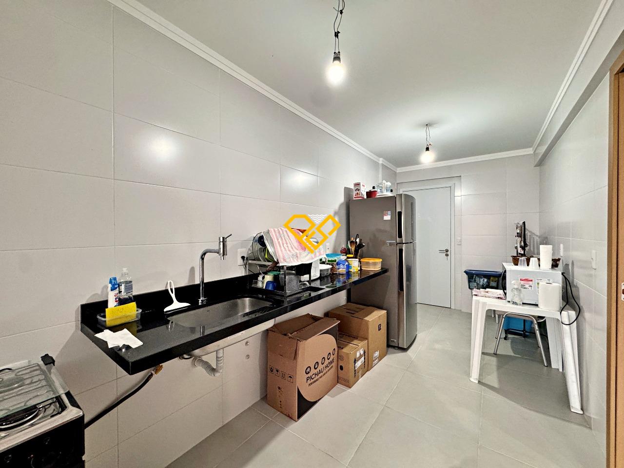 Apartamento à venda no Gonzaga: Cozinha