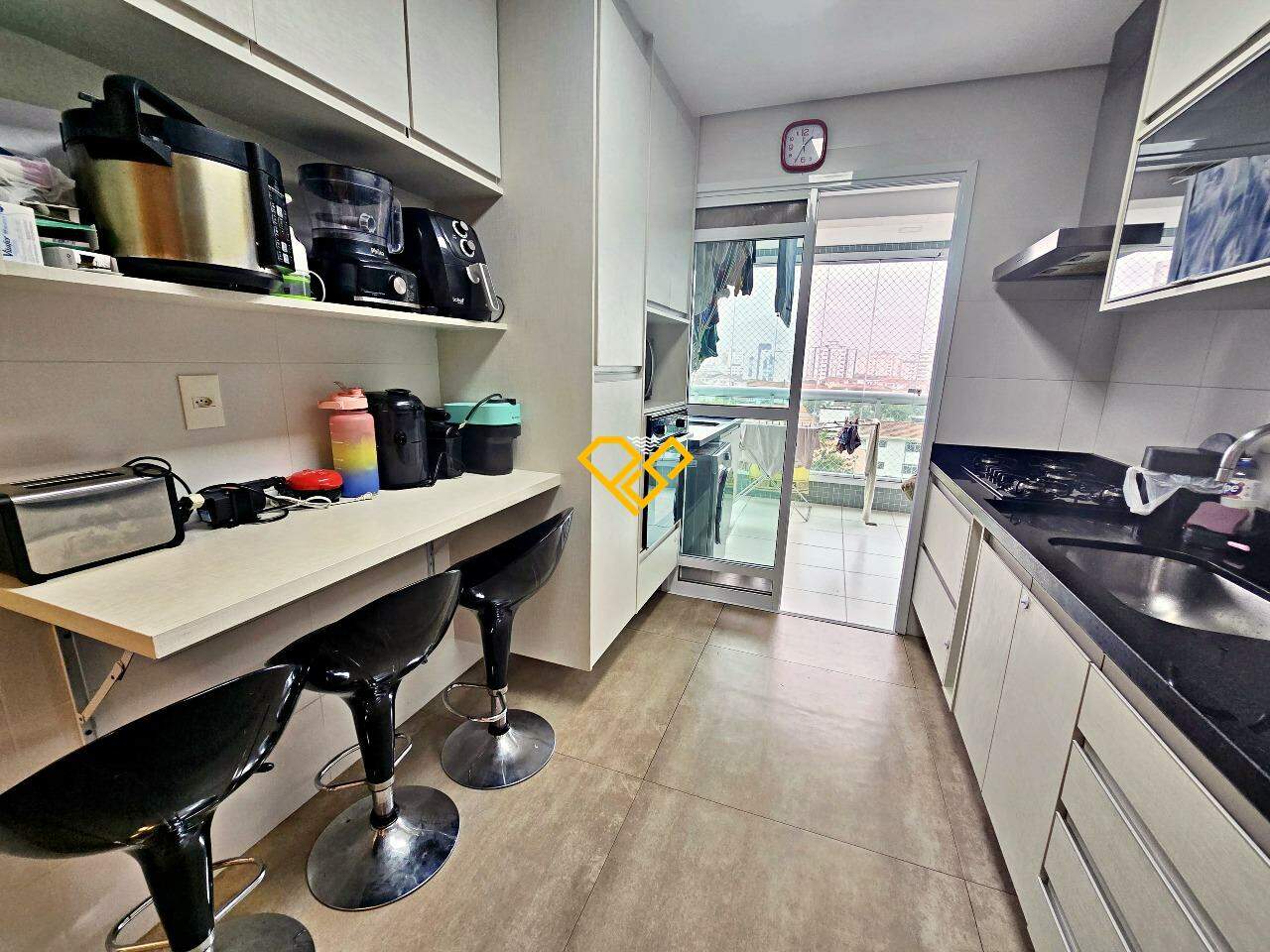 Apartamento à venda no Gonzaga: Cozinha