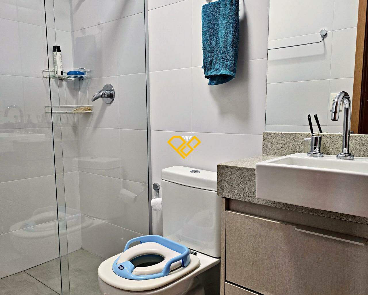 Apartamento à venda no Gonzaga: Wc social