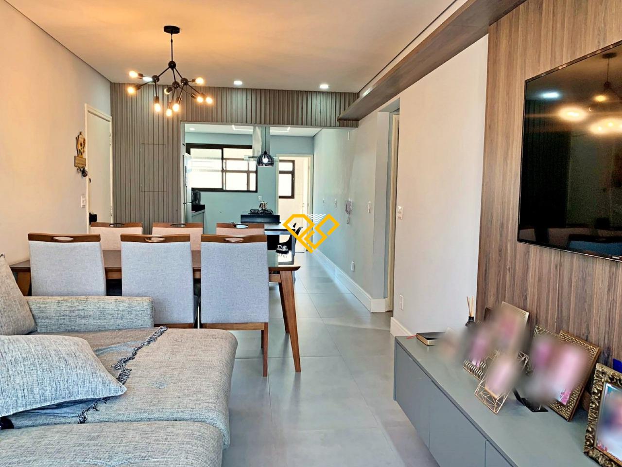 Apartamento à venda no Ponta da Praia: Sala