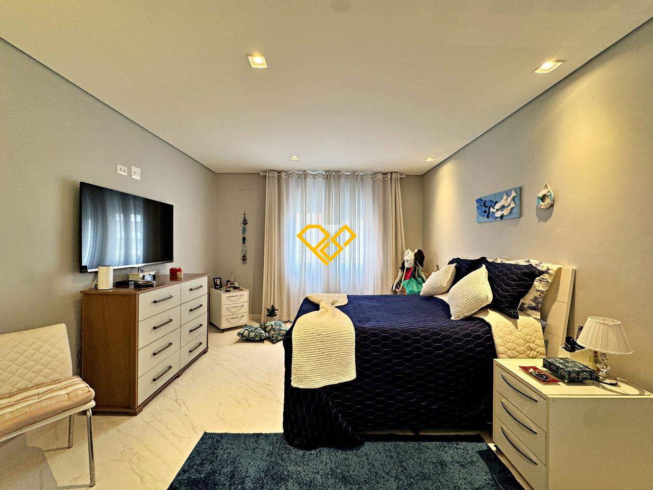 Apartamento à venda no Boqueirão: Dormitório 1 - suíte