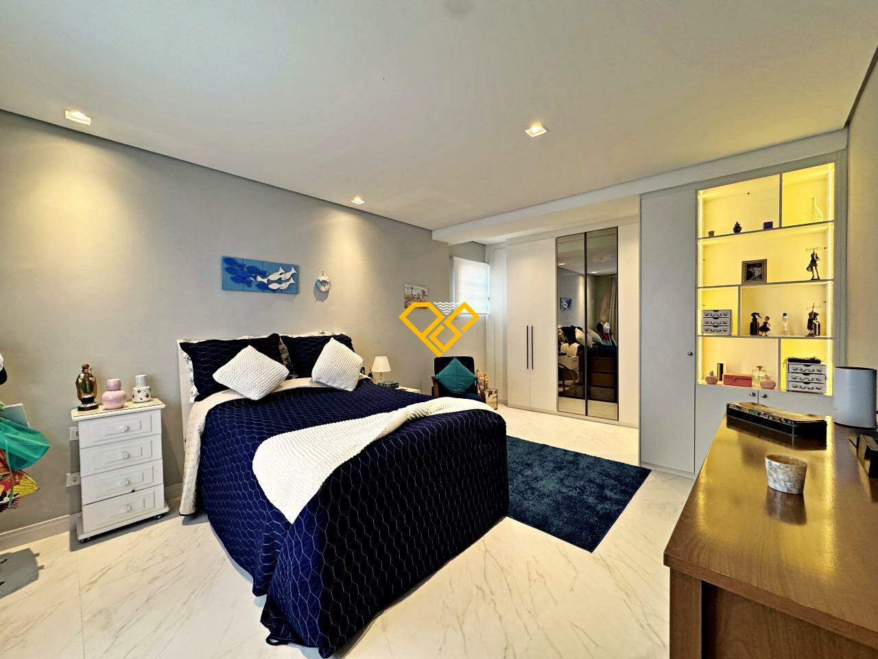Apartamento à venda no Boqueirão: Dormitório 1 - suíte