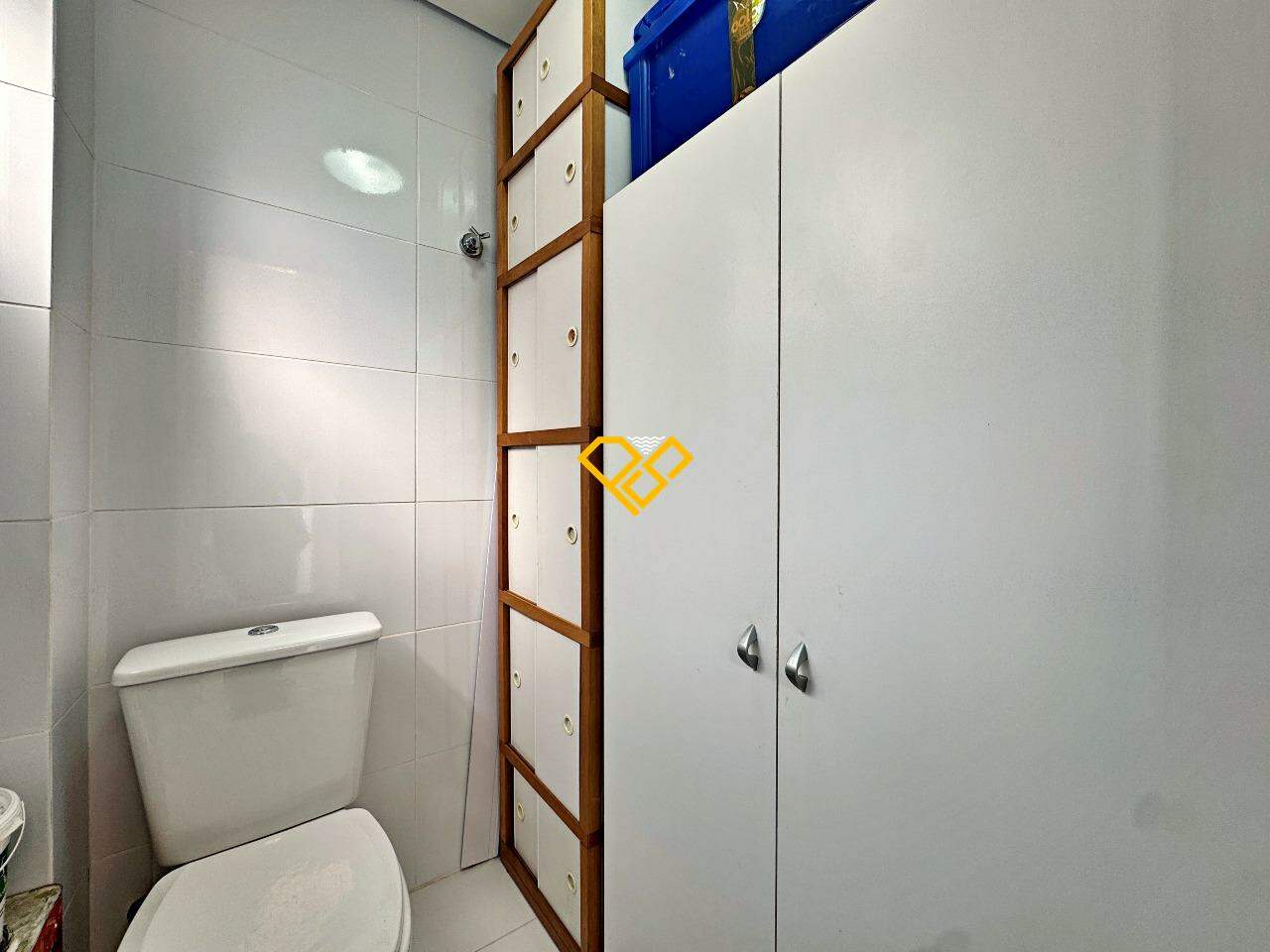 Apartamento à venda no Boqueirão: Wc de serviço